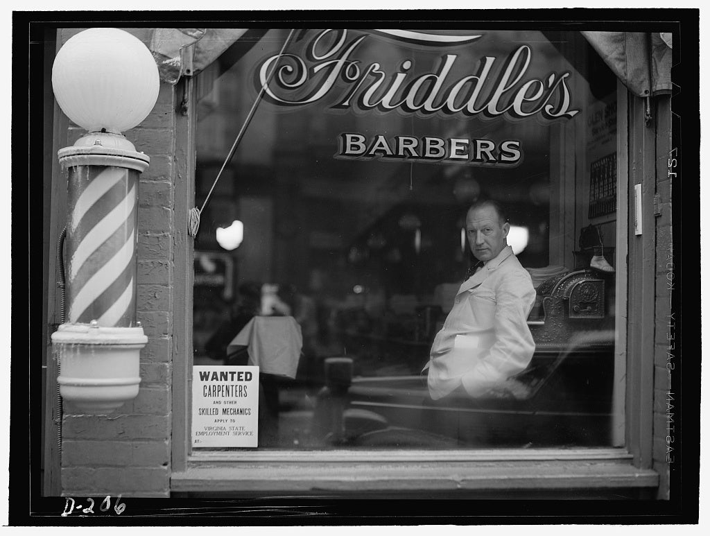Friddle's Barber. 1941